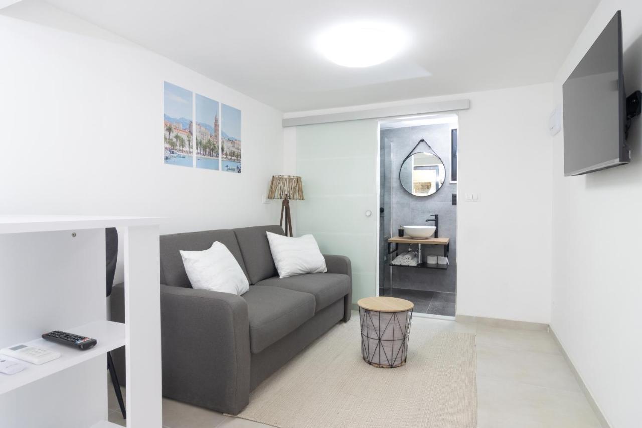 Studio Tina In Centar With Parking 스플리트 외부 사진